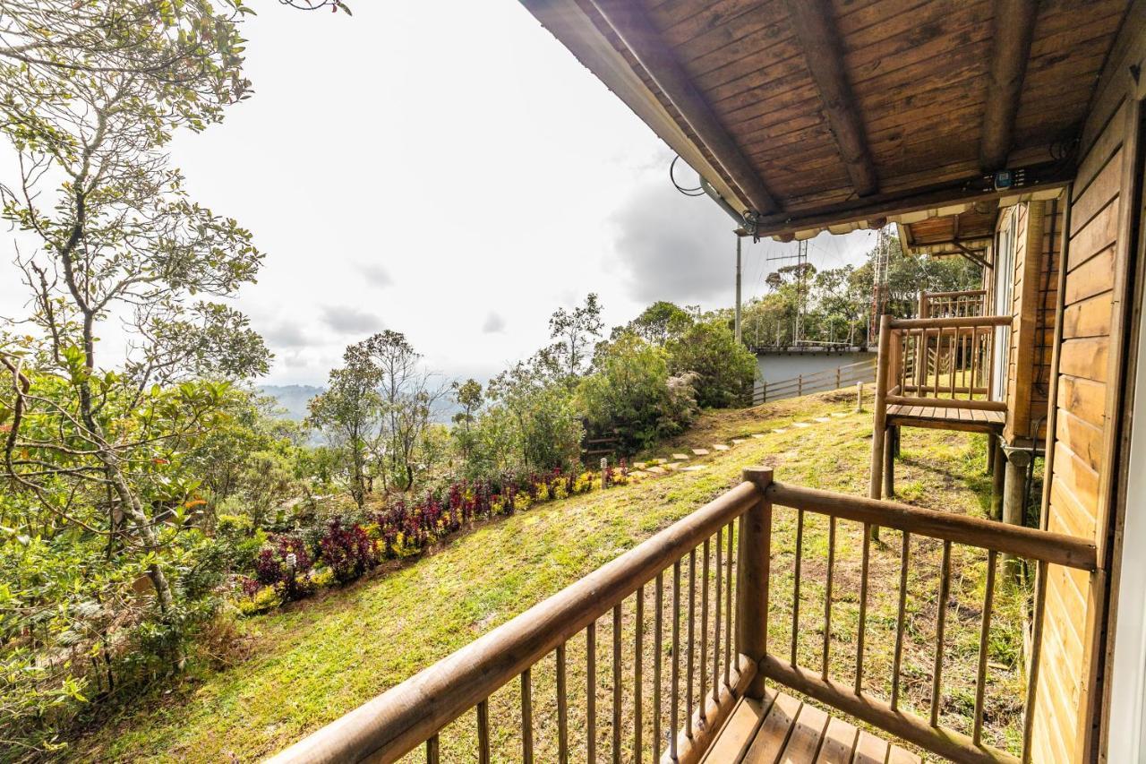 Cerro Verde Mirador Medellín Buitenkant foto